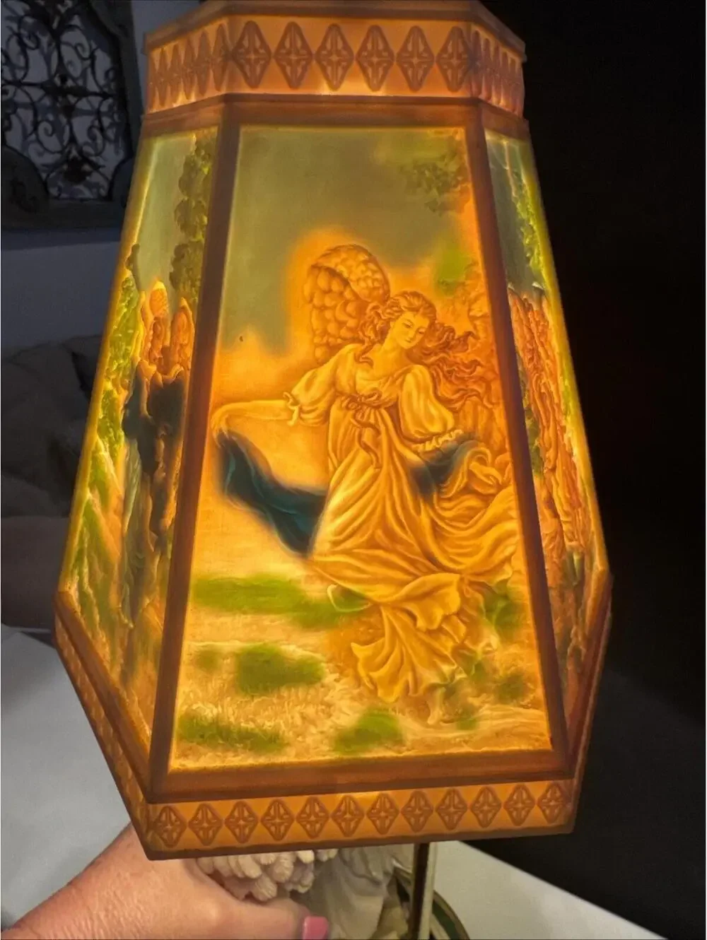 Vintage Angel Table Lamp with Lithophane Style Shade Gorgeous Images When On 18”